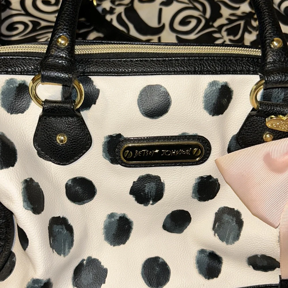 betsey johnson polka dot bow bag - Picture 2 of 5